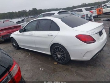 Mercedes Klasa C W205 2020 Mercedes-Benz Klasa C 300 2020 2.0 Benzyna 255KM, zdjęcie 2