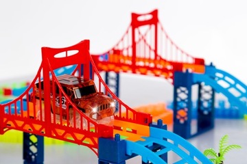 СВЕТЯЩИЕСЯ ТРЕКЫ СВЕТЯЩИЕСЯ АВТОМОБИЛЬНЫЕ ТРЕКЫ