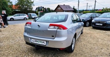 Renault Laguna III Hatchback 2.0T 16v 170KM 2008 Renault Laguna 2.0T BENZYNA AUTOMAT sedan super okazja POLECAMY, zdjęcie 16