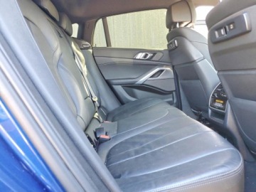 BMW X6 G06 2021 BMW X6 sDrive 40i 2021 3.0 Benzyna 335KM, zdjęcie 11