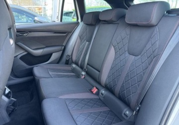 Skoda Octavia IV Kombi 2.0 TDI SCR 200KM 2021 Skoda Octavia RS 2.0TDI 4x4 200KM DSG Matrix Webasto Canton Virtual Kessy, zdjęcie 12