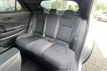 Toyota C-HR II SUV 1.8 Hybrid 140KM 2025 Toyota C-HR 1.8 140KM Hybrid Duzy rabat Bogate wyposazenie Style, zdjęcie 15