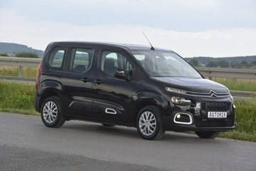 Citroen Berlingo III Osobowy M 1.5 BlueHDi 102KM 2021 Citroen Berlingo 1.5BlueHDI Android Auto, zdjęcie 11