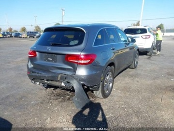Mercedes GLC C253 2019 Mercedes-Benz GLC 2019r., 4X4, od ubezpieczalni 2.0 Benzyna 241KM, zdjęcie 6