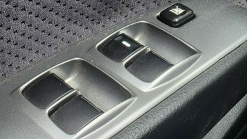 Mitsubishi Outlander I 2005 Mitsubishi Outlander 4x4, zdjęcie 12