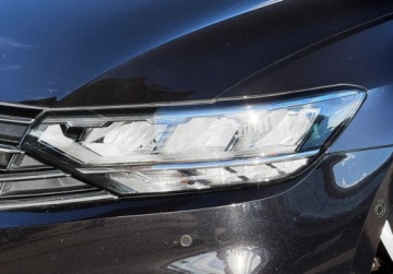 Volkswagen Passat B8 Variant Facelifting 1.5 TSI EVO 150KM 2022 Volkswagen Passat Reflektory LED FrontLane Assist ACC Salon PL FVAT23, zdjęcie 7
