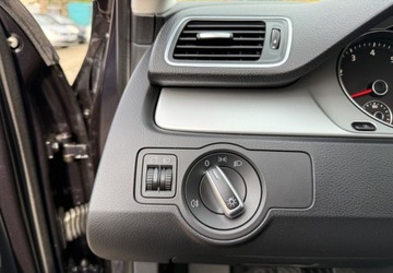 Volkswagen Passat B7 Variant 1.4 TSI BlueMotion 122KM 2011 Volkswagen Passat Passat B7 1.4 Benzyna 122KM, zdjęcie 10