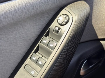 Citroen C4 Picasso II Picasso 1.2 PureTech 130KM 2016 Citroen C4 Picasso C4 Picasso , Benzyna 130km , 1.2 Benzyna 130KM, zdjęcie 21