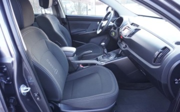 Kia Sportage III SUV 2.0 DOHC 163KM 2011 Kia Sportage Bezwypadkowa Serwisowana 1-Wlasciciel 2.0 Benzyna Xenon Pdc A, zdjęcie 19