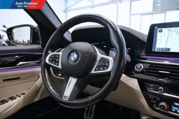 BMW Seria 5 G30-G31 2022 BMW Seria 5 540i xDriveFV23Adaptacyjne Reflektory LEDPakiet Sportowy M, zdjęcie 14