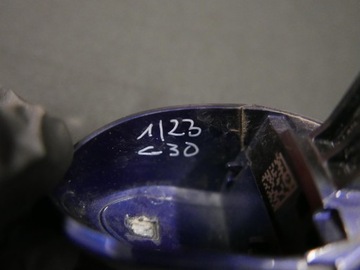 BMW G30 G31 G32 KLIKA DVEŘE LEVÝ ZADNÍ 7443073