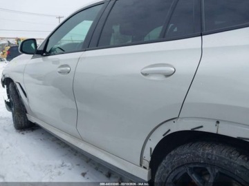 BMW X6 G06 2022 BMW X6 xDrive40i 2022 3.0 Benzyna 335KM, zdjęcie 2