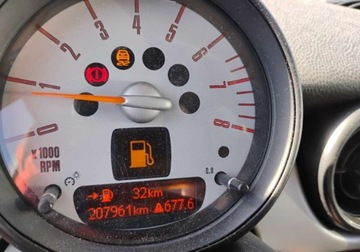 Mini One II 2011 MINI ONE 2011r, 1.6 Benzyna LPG. Lekko uszkodzony lewy bok. Jezdzi 1.6, zdjęcie 11