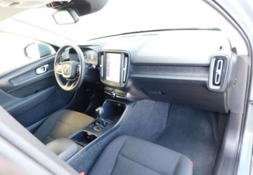 Volvo XC40 2022 Volvo XC 40 z Gwarancja Bezwypadkowy Kamera Podgrzewane Fotele 1.5 Benzyna, zdjęcie 6