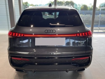 Audi Q5 II Q5-e Facelifting 2.0 50 TFSI e 299KM 2025 AUDI Q5 e-Hybrid quattro Suv 2.0 (299KM) 2025, zdjęcie 2