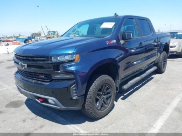 Chevrolet Silverado II 2020 Chevrolet Silverado 1500 Short Bed LT Trail Boss 2020 5.3l 5.3 Benzyna, zdjęcie 1