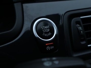 BMW Seria 5 F10-F11 Touring 520d 184KM 2012 BMW 5 520d, 181 KM, Automat, Skóra, Navi, Xenon, zdjęcie 16