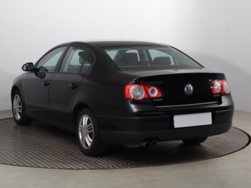 Volkswagen Passat B6 Sedan 2.0 FSI 150KM 2005 VW Passat 2.0 FSI, Klima, Klimatronic, Tempomat, zdjęcie 3