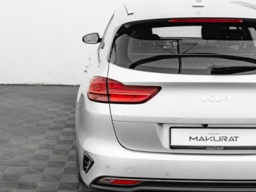 Kia Ceed III Kombi Facelifting 1.5 T-GDI 160KM 2022 Kia Cee'd GD4E984#1.5 T-GDI M 2 stref klima K.cof, zdjęcie 9