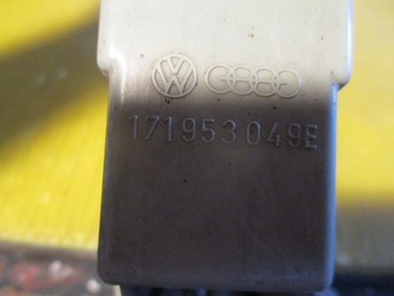 2067 SVĚTLO SMĚROVKA BLIKAČ PŘEDNÍ L R ORIGINÁLNÍ VW POLO II 171953049