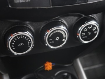 Mitsubishi ASX I SUV Facelifting 1.6 117KM 2014 Mitsubishi ASX 1.6 MIVEC, Salon Polska, Xenon, zdjęcie 11