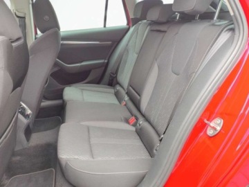 Skoda Octavia IV Kombi 2.0 TDI 150KM 2022 Skoda Octavia El.fotele FV23 Kamera LED DSG HUD Akustyczne szyby 2.0 150KM, zdjęcie 15