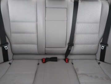 Mercedes Klasa C W204 Limuzyna 1.8 200 CGI BlueEFFICIENCY 184KM 2011 Mercedes C C 200, Skóra, Navi, Klima, Klimatronic, zdjęcie 9