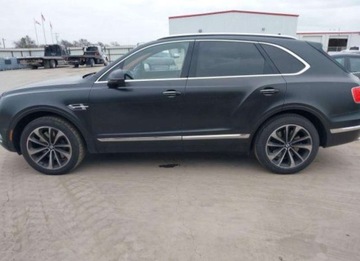 Bentley Bentayga 2017 Bentley Bentayga 2017, 6.0L, 4x4, W12, FIRST E..., zdjęcie 3