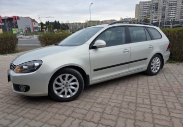 Volkswagen Golf VI Variant 1.2 TSI 105KM 2011 Volkswagen Golf Wzorowy - Klimatronik - Navi - Salon Polska 1.2 Benzyna, zdjęcie 26