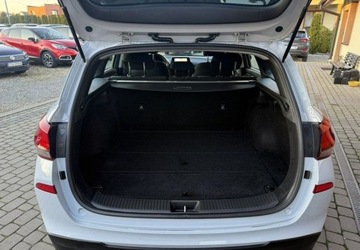 Hyundai i30 III Wagon 1.4 MPi 100KM 2018 Hyundai i30 1,4 100KM Klima Navi Kamera Kola latozima 1.4 Benzyna 100KM, zdjęcie 27
