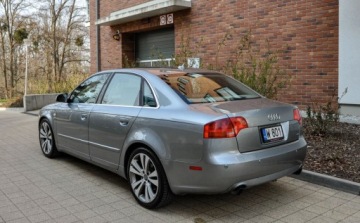 Audi A4 B8 2007 Audi A4 Limousine 2,0T (220KM) Quattro Automat Skory 2.0 Benzyna 220KM, zdjęcie 2