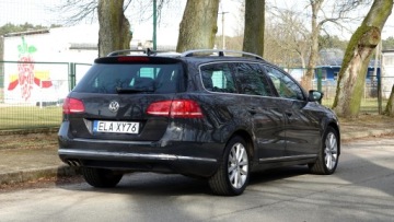Volkswagen Passat B7 Variant 2.0 TDI CR DPF BlueMotion 170KM 2012 PASSAT .. Panorama .. Klimatronik .. Kamera .. Nawigacja .. 2 x PDC .., zdjęcie 32