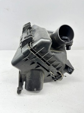 POUZDRO FILTRU VZDUCHU MITSUBISHI GRANDIS I