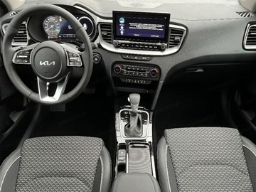 Kia XCeed PHEV Facelifting 1.6 GDi Plug-In 141KM 2024 Kia XCeed 1.6 GDI PHEV Business Line DCT Crossover 141KM 2024, zdjęcie 7