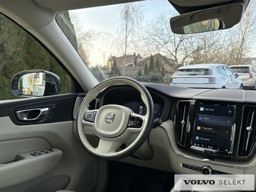 Volvo XC60 II 2022 Volvo XC 60 XC60 B4 B Plus Dark aut, Pakiet Climat, zdjęcie 10
