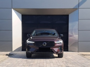 Volvo XC60 II 2026 VOLVO XC60 T6 Plug-In Hybrid AWD Ultra Dark Suv 2.0 (398KM) 2026, zdjęcie 2