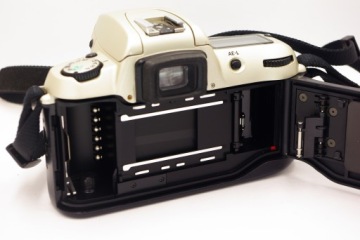 Боди NIKON F60, отличное состояние.