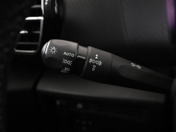 Citroen C4 III SUV 1.2 PureTech 130KM 2022 Citroen C4 automat skóra head-up navi kamera, zdjęcie 36