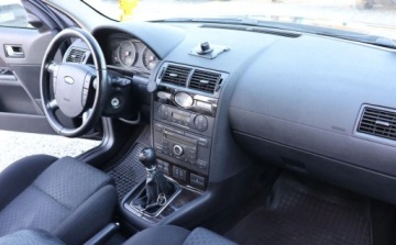 Ford Mondeo III Kombi 2.0 TDCi 130KM 2007 Ford Mondeo Klimatyzacja, Grzane fotele, wielof. kierownica ,Nowe opony, C, zdjęcie 8