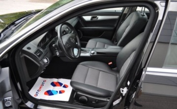 Mercedes Klasa C W204 Kombi T204 1.8 200 CGI BlueEFFICIENCY 184KM 2011 Mercedes-Benz Klasa C 200 CGI Avangarde Automat Benzyna 1.8 Benzyna 183KM, zdjęcie 3