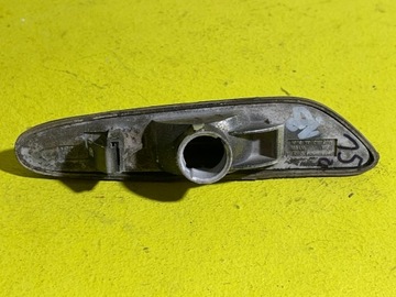 BMW 5 E60 SMĚROVKA PRAVÝ PŘEDNÍ