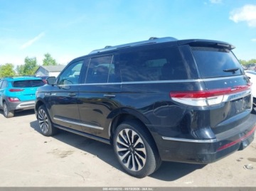 Lincoln Navigator III 2024 Lincoln Navigator Reserve 4x4, po gradobiciu 3.5 Benzyna 440KM, zdjęcie 7