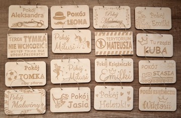 деревянная ТАБЛИЧКА на дверь комнаты, имя ребенка с именем