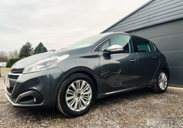 Peugeot 208 I Hatchback 5d Facelifting 1.2 PureTech 82KM 2016 Peugeot 208 Bezwypadkowy, FV23, KredytowanieLeasing, gwarancja 12m, Panora, zdjęcie 4