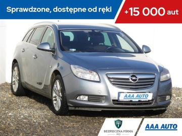 Opel Insignia I Sports Tourer 2.0 CDTI ECOTEC 130KM 2011 Opel Insignia 2.0 CDTI, 1. Właściciel, Automat