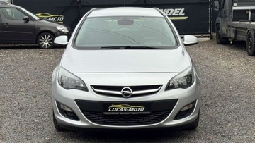Opel Astra J Sports Tourer 1.4 Turbo ECOTEC 140KM 2012 Opel Astra Udokumentowany przebieg GWARANCJA 1.4 Benzyna 140KM, zdjęcie 1