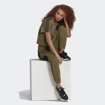 ADIDAS X IVY PARK