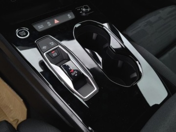 Audi A5 B10 Limousine 2.0 TFSI 150KM 2025 Audi A5 Limousine TFSI S tronic | Pakiet S Line |, zdjęcie 19