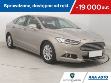 Ford Mondeo V Liftback 1.6 TDCi 115KM 2015 Ford Mondeo 1.6 TDCi, Navi, Klima, Klimatronic