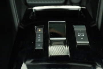 Citroen C4 III SUV 1.2 PureTech 156KM 2021 Citroen C4 1.2 PureTech, Salon Polska, zdjęcie 16